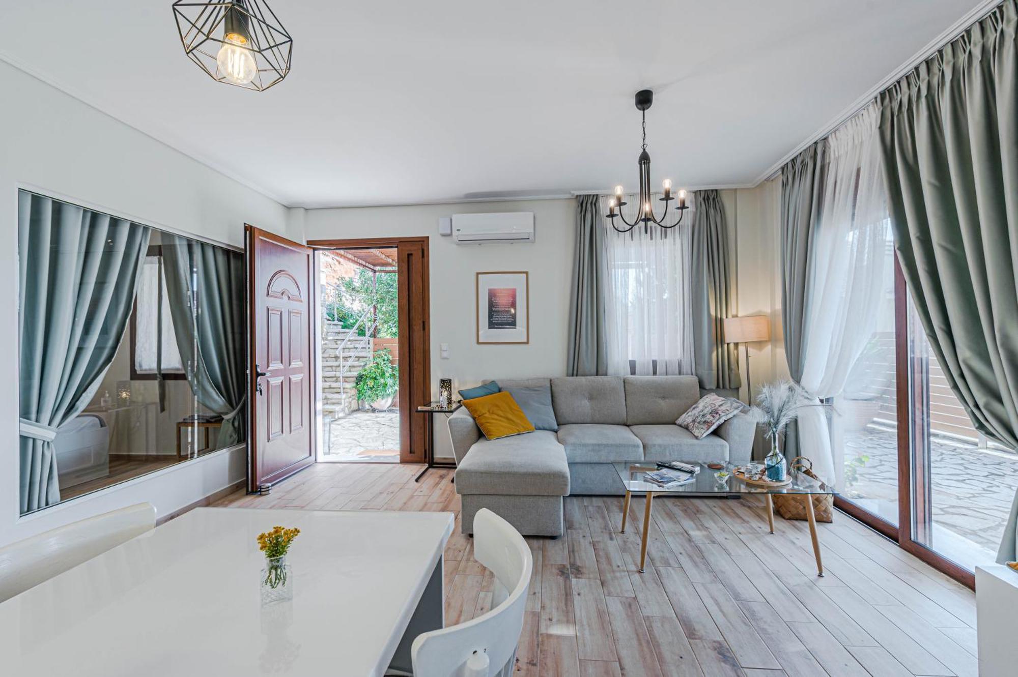 Paralio Astros Beachfront Suites 卡西罗彼卡多 外观 照片
