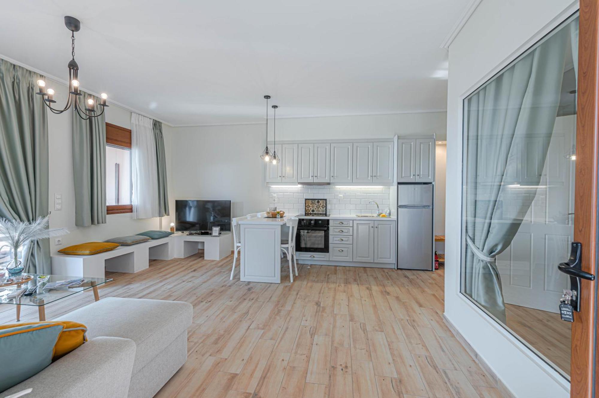 Paralio Astros Beachfront Suites 卡西罗彼卡多 外观 照片