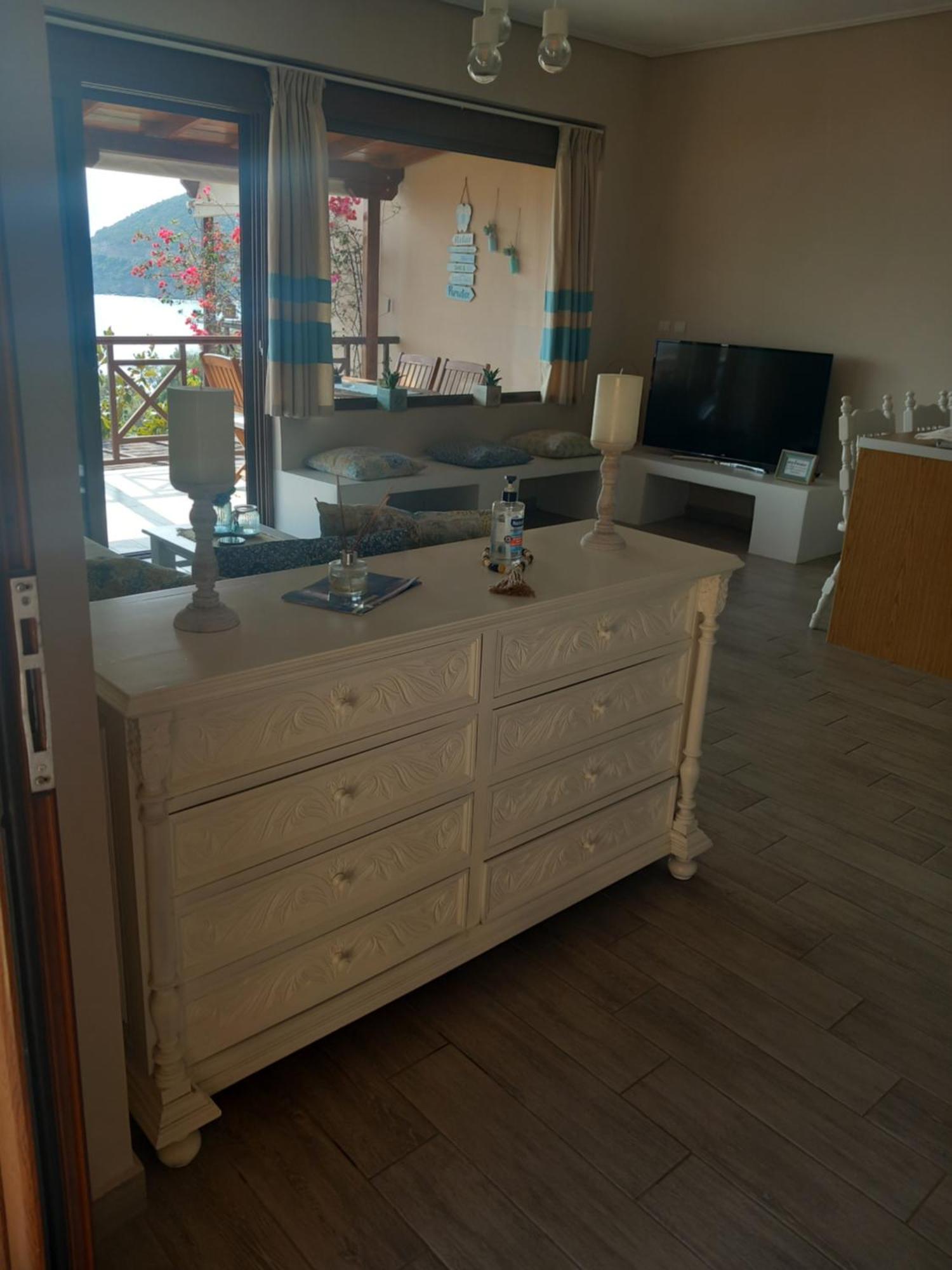 Paralio Astros Beachfront Suites 卡西罗彼卡多 客房 照片