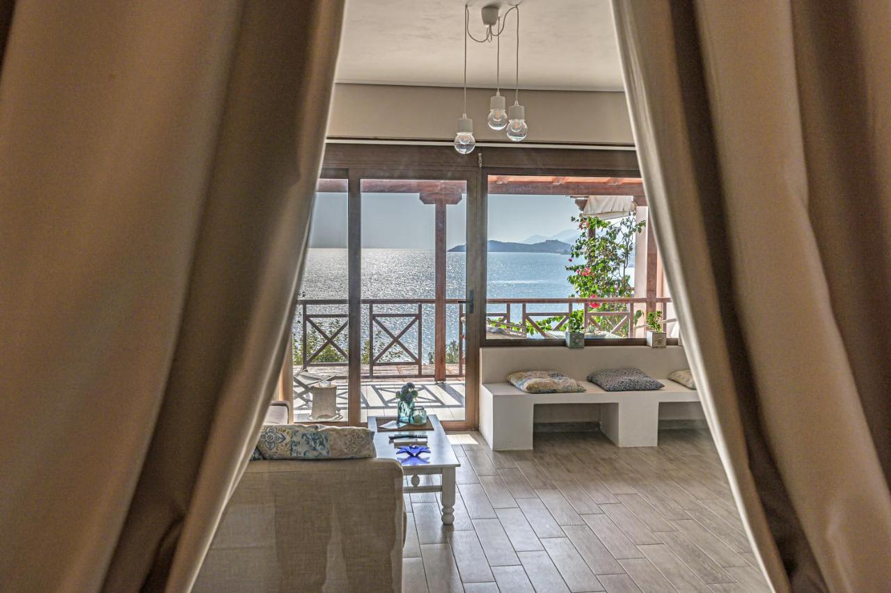 Paralio Astros Beachfront Suites 卡西罗彼卡多 外观 照片